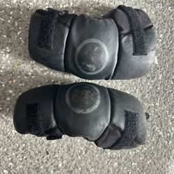 Lacrosse Elbow Pads, Warrior Burn, Youth Xl