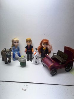 Disney Frozen Petite Doll/ Wagon Set - Includes Anna, Olaf & Others