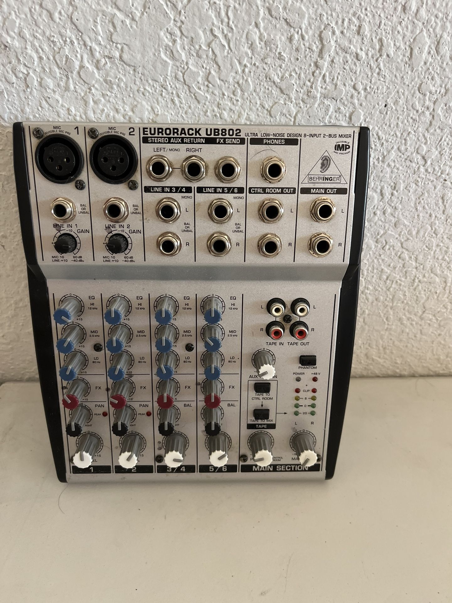 Behringer Eurorack UB802 Mixer