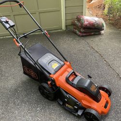 Black & Decker Corded Lawn Mower