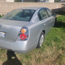 2004 Nissan Altima