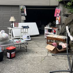 YARD SALE GARAGE SALE: PLANTS HAMMOCK FURNITURE MUSICAL-POSTERS 