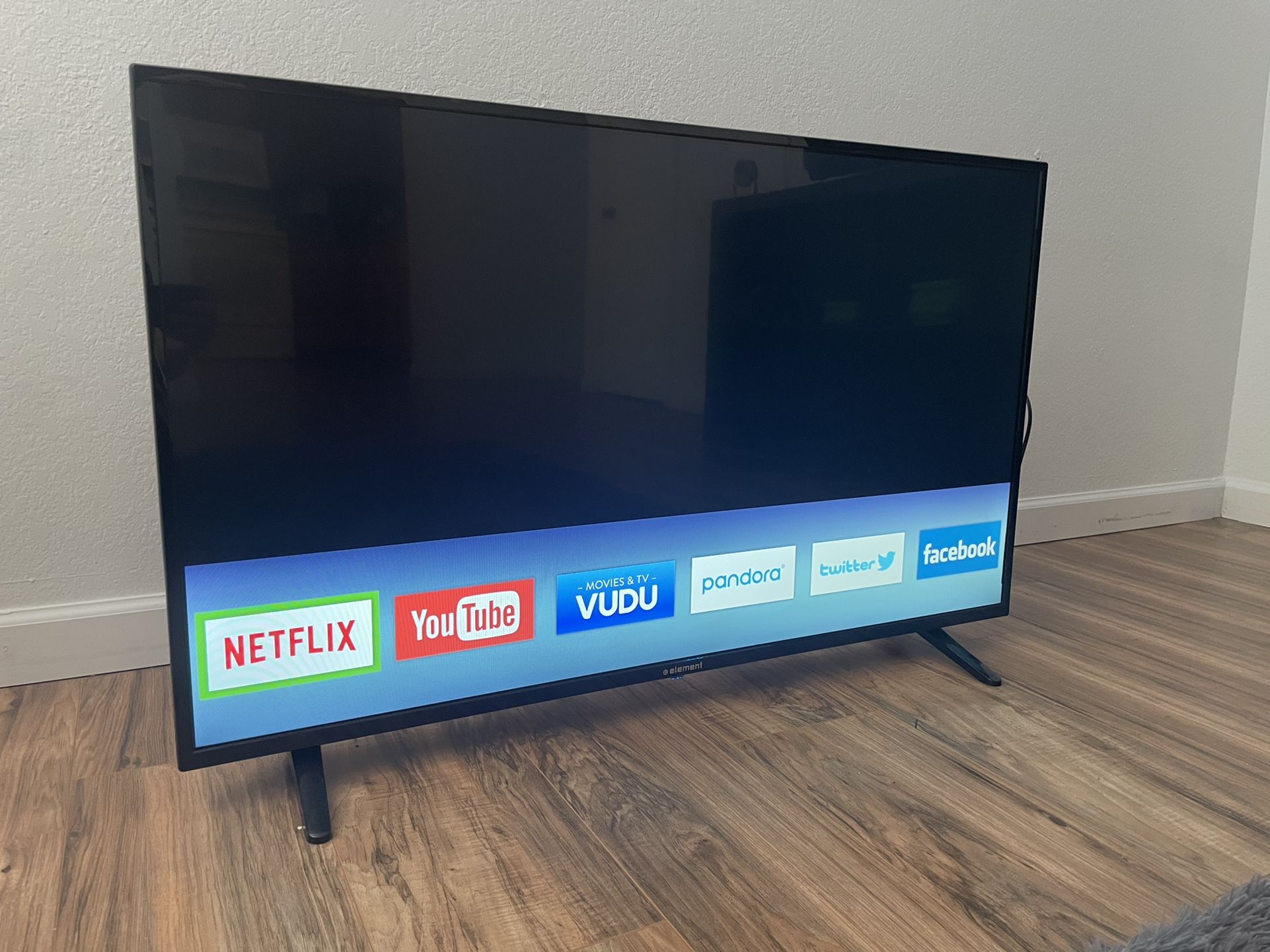 Element 43 Inch Smart TV