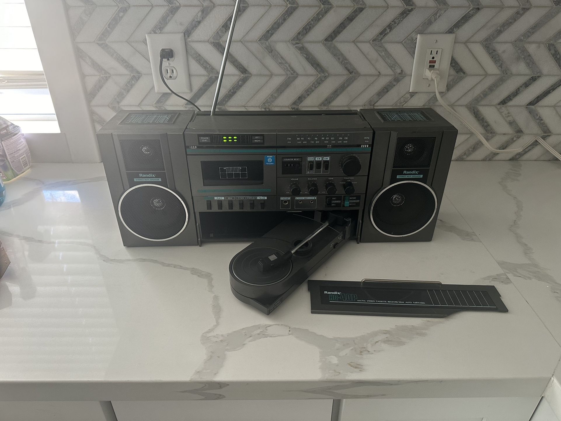 Randix HG-40P Boombox Radio with Mister Disc and Cassette Player – RARE