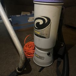 Commercial backpack vacuum cleaner 