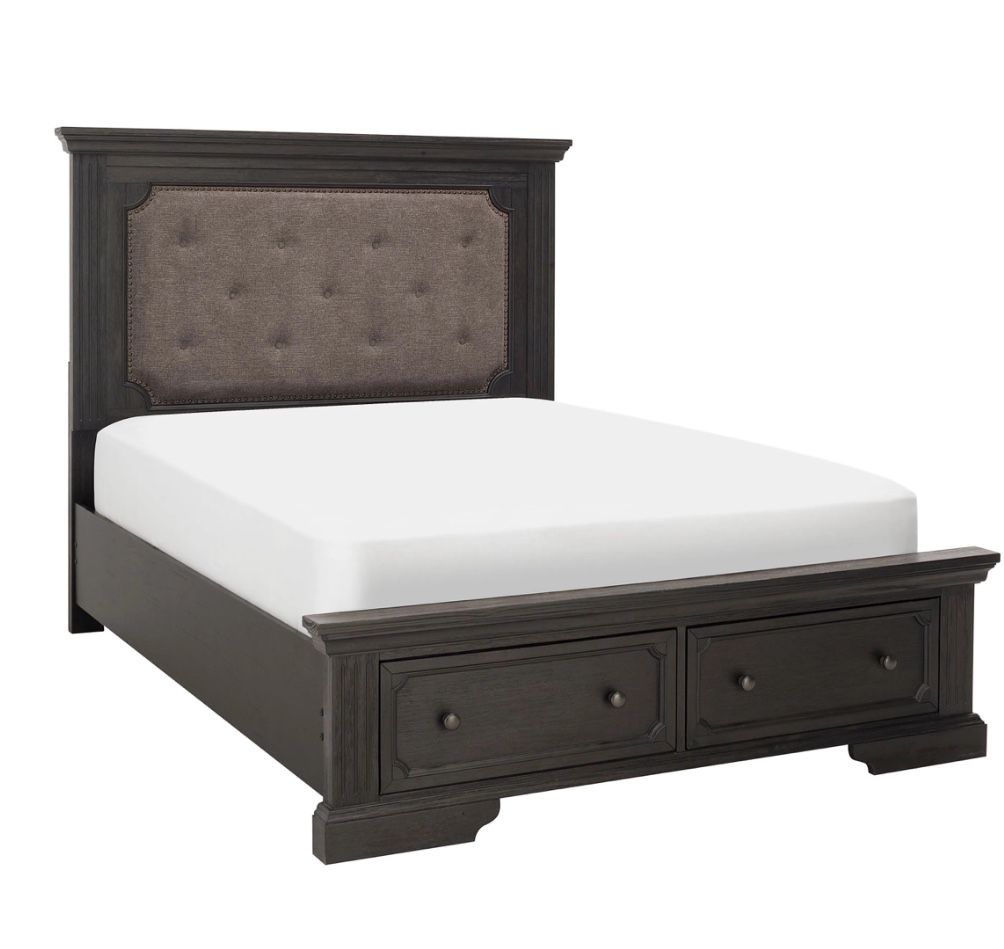 Brand New Bedroom Set Brunswick Raymour & Flanigan