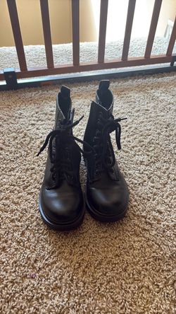 Black boots