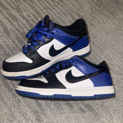 Nike Dunks Size 5y Big Kids