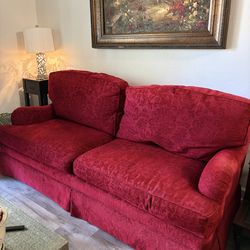 HENREDON Red Couch