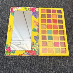 Amor Us Havana Blast Palette 
