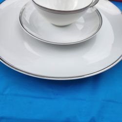 Lynnebrooke Silver Trim China Set
