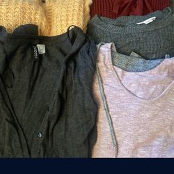 Womens Sweatshirt/sweater Bundle 
