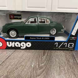 Diecast 1/18 scale Green 1959 Jaguar Mark II   Model Car 