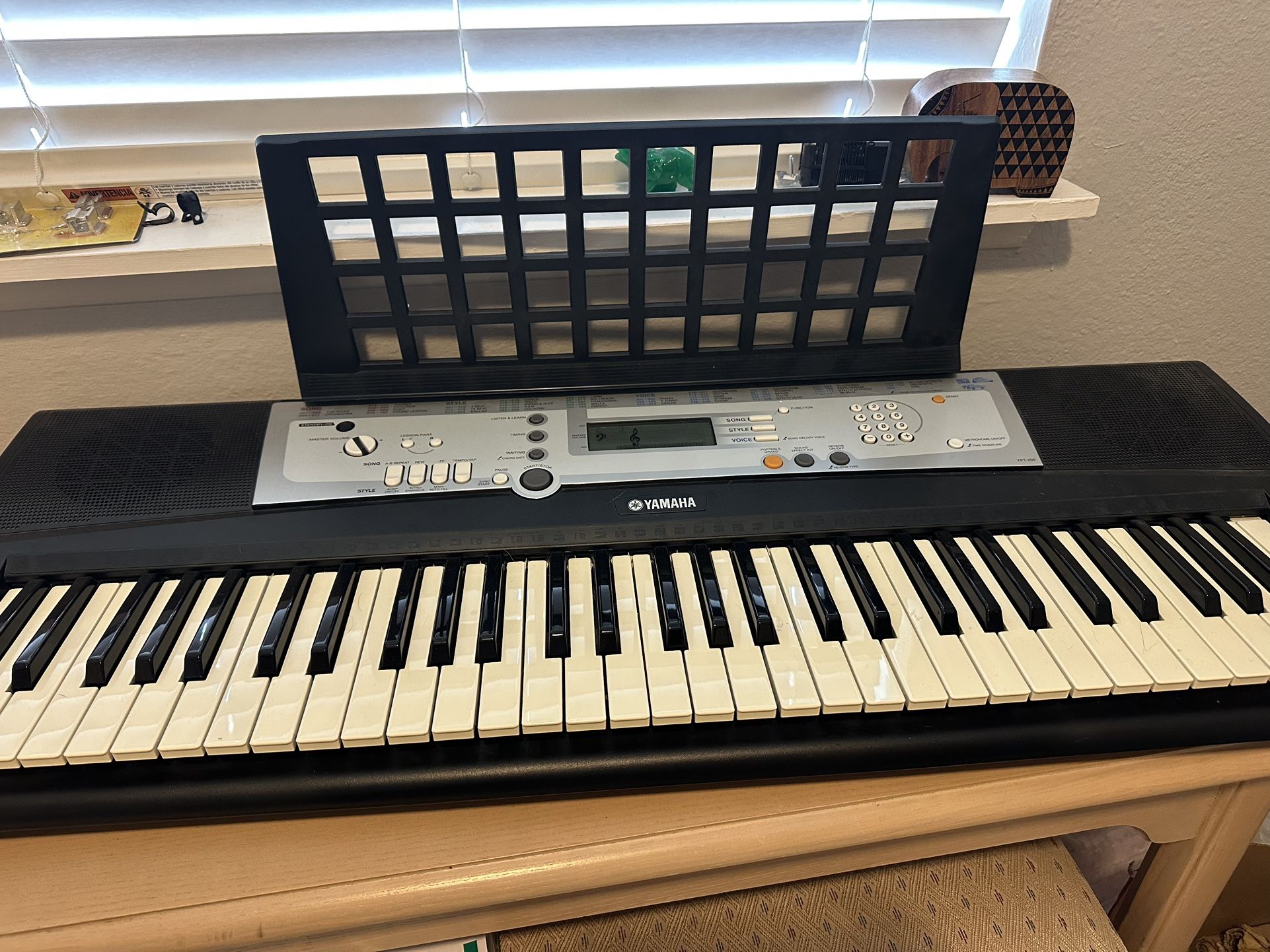 Yamaha Keyboard