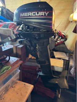 Mercury Outboard Boat Motor 15– Used Condition
