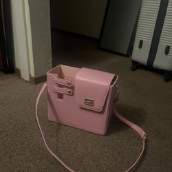 Pink purse