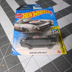 Hot Wheels 2020 Mercedes Benz 300 Sl Toy