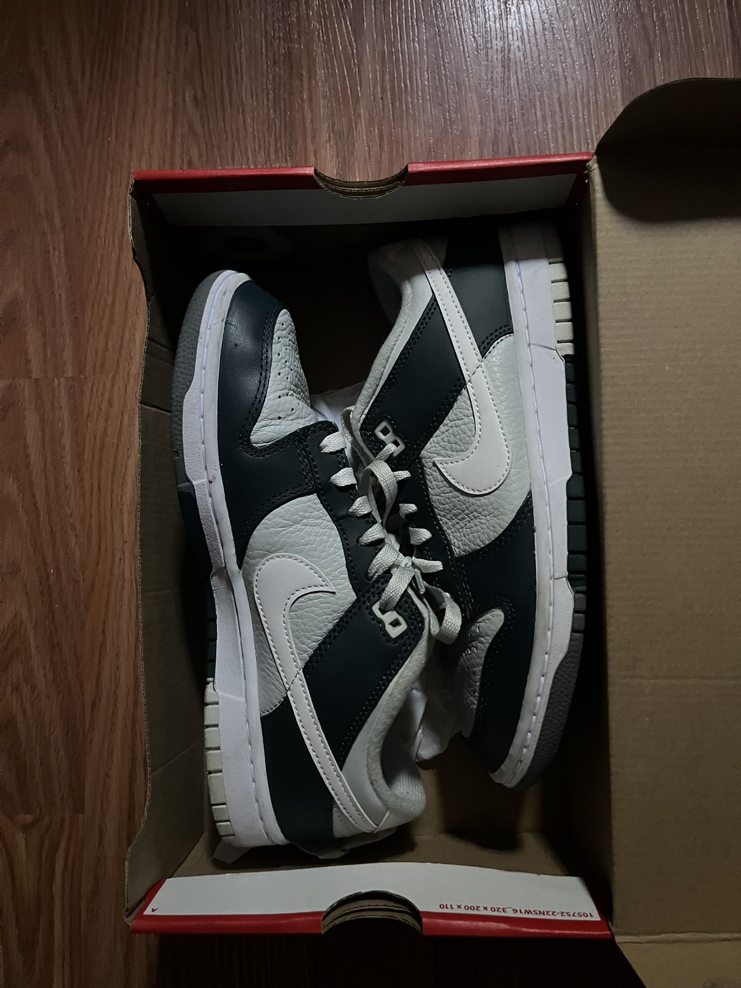 Nike Dunks 