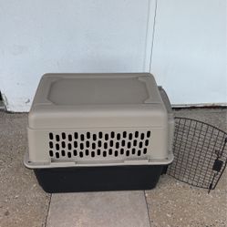 Dog Crate Practically Brand New