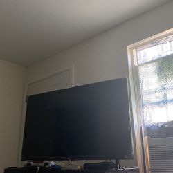 Onn Roku Smart Tv 45in