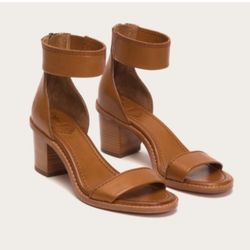  Frye Brielle Cognac Back Zip  Sandals 