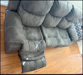 Electric Recliner & Accent Chairs