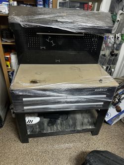 Tool Chest/ Cabinet