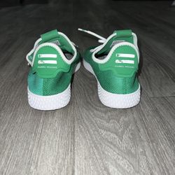 Size 9.5 - Adidas Tennis Hu X Pharrell Williams Holi Festival 2018 - Da9619  For Sale In Phoenix, Az - Offerup