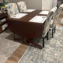 Vintage Foldable Table In Good Condition With Two Extending Sleeves 