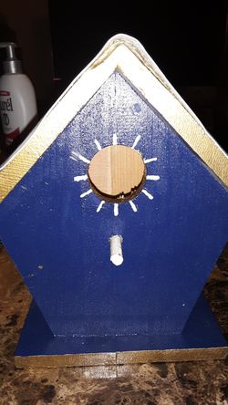 ST. LOUIS Rams bird house (New)