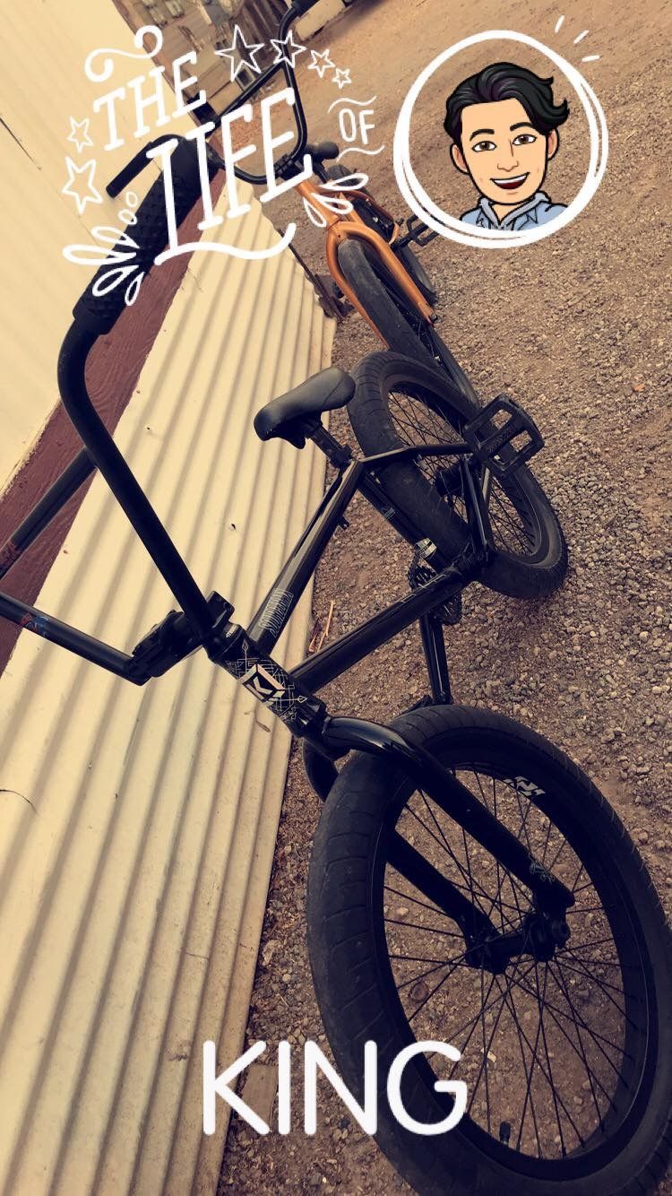 Black bmx bike