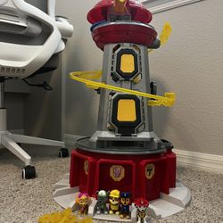 Paw Patrol Tower with Pups