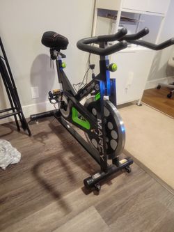 Marcy Club Revolution Cycle