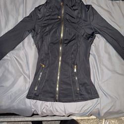Black Lululemon Define Jacket (size 2)