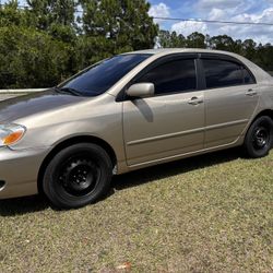 Corolla Toyota 2005 Automática 