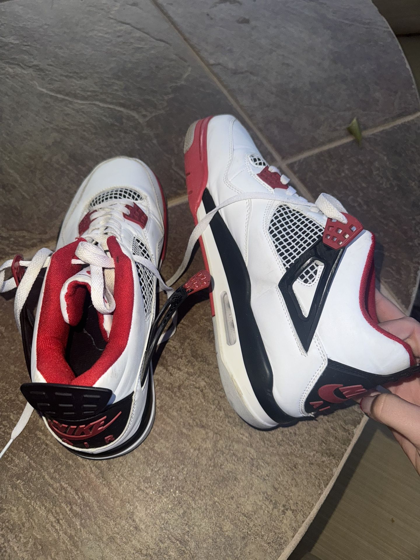 Jordan 4 retro red cement size 11 men’s