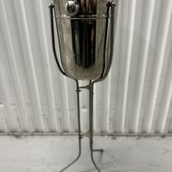 Bottle Stand 