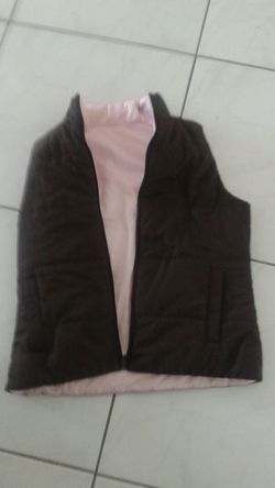 Reversible jacket ( no sleeves )