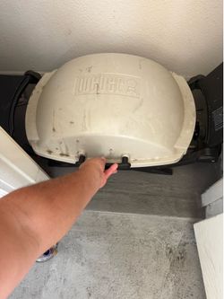 Weber Q200 Portable Gas Grill
