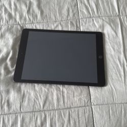 IPAD 8th GENERATION 
