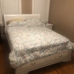 Queen Platform Bed Frame With Storage