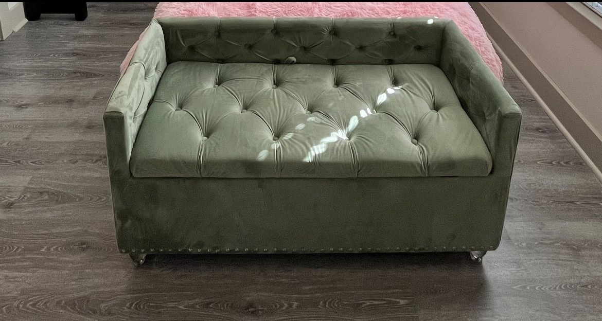 Green End of Bed Bench