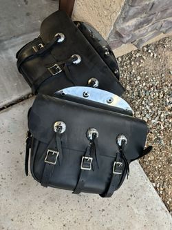 Harley Saddle Leather Bags 