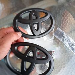 Off Road Black Overlay For 4Runner New
(2014-2024)