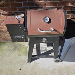 Pit Boss Electric Smoker