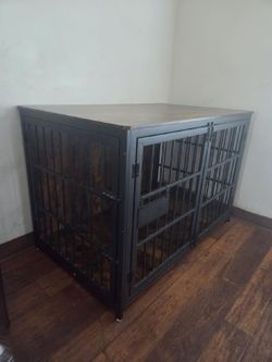 Large  luxury dog crate..