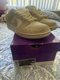 Nike dunk low’s