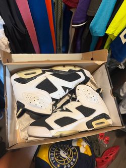 Air Jordan 6 Oreo OG Sneakers