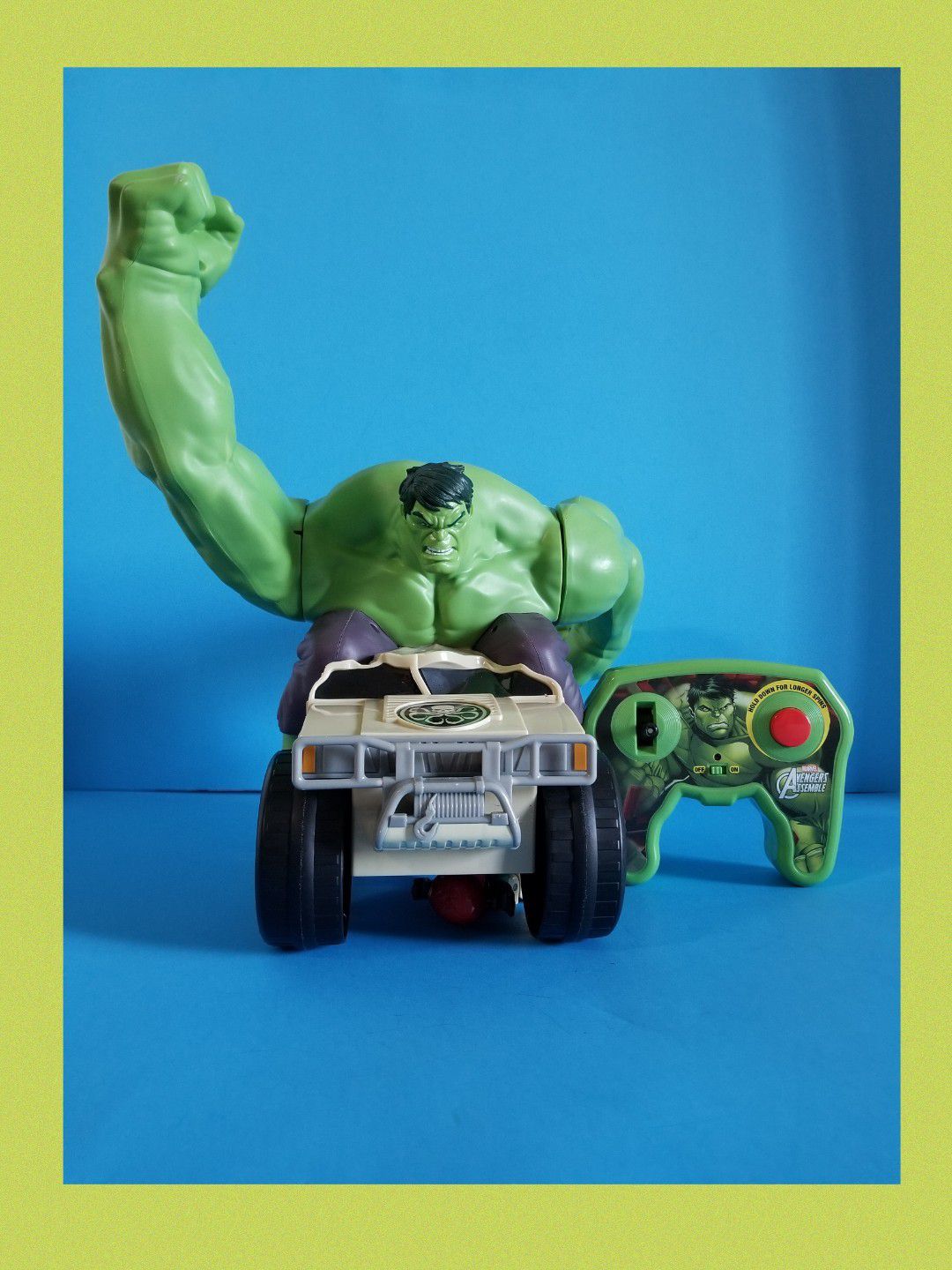 Marvel Avengers XPV Hulk Smash RC Car Vehicle Truck