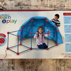 Lakeshore Learn & Play Fort Building Set 70 Pieces